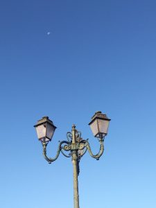 La Lune n'est pas couchée